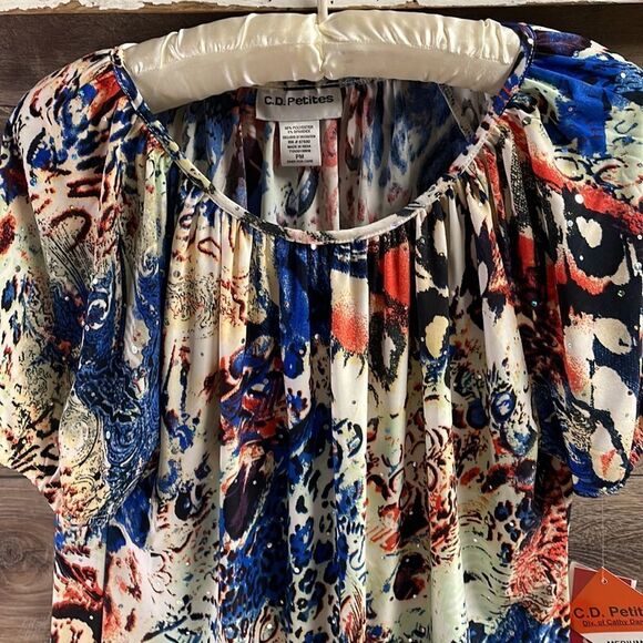 C.D. Petites Ladies Scoop Neck Sequins Blouse, Size PM Petite Medium,Multicolor - Picture 3 of 8